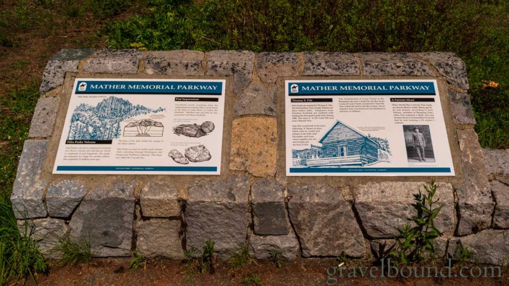 Fifes Peak Pullout Information Signs